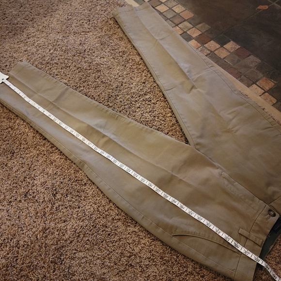 Dockers Slim Tapered Khaki Pants 30 Waist Tan - Picture 7 of 8
